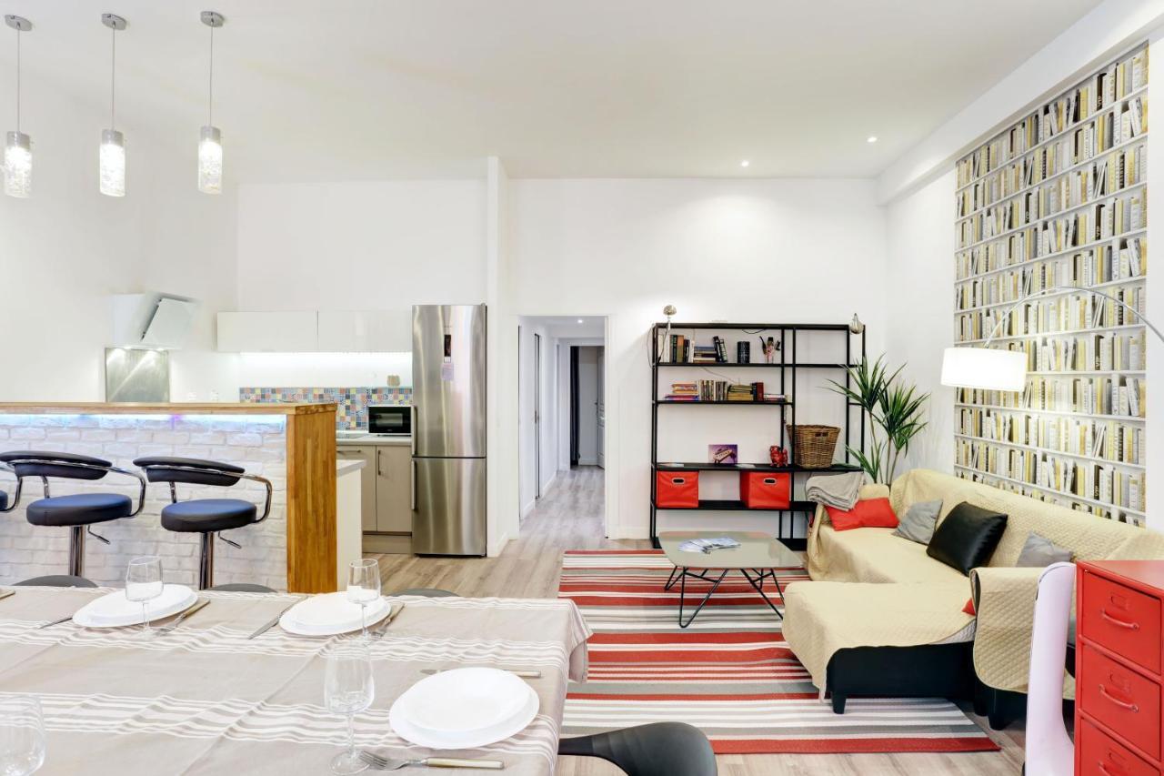 Ferienwohnung Centrale 2 - F4 Spacieux Et Confortable Au Centre Du Vieux-Nizza Exterior foto